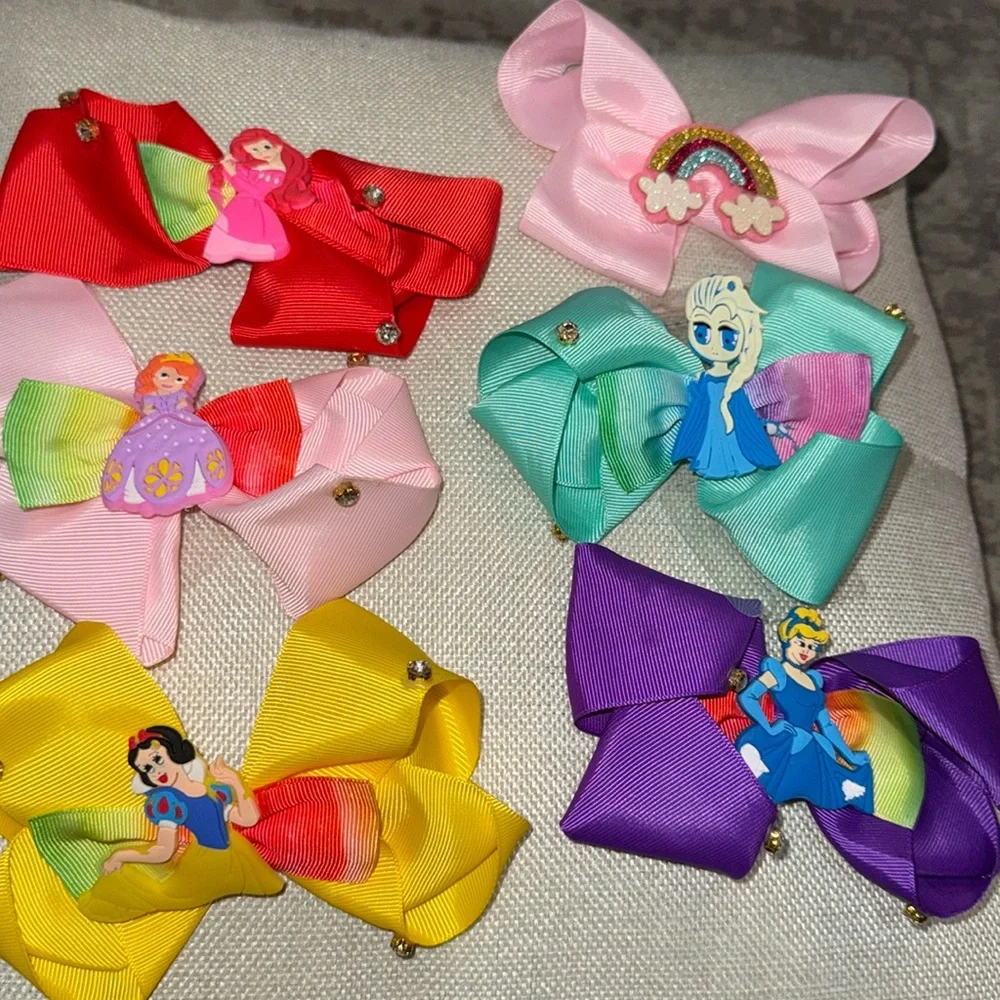 6  big pieces Hair  Bow / hair bow / Girls Hair bow / Hair accessory